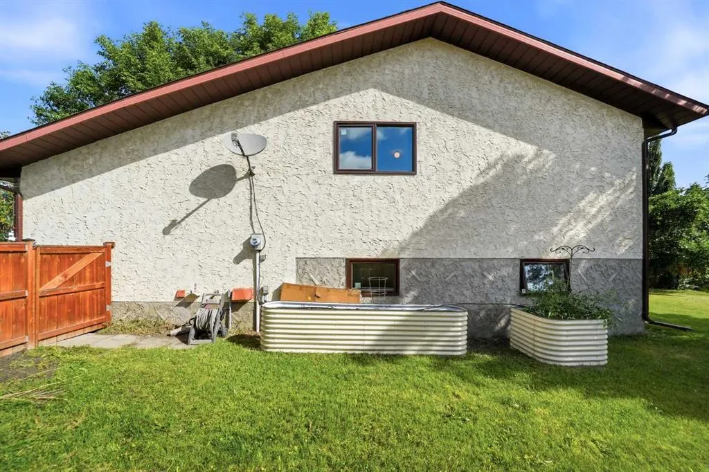 13 Spruce Drive