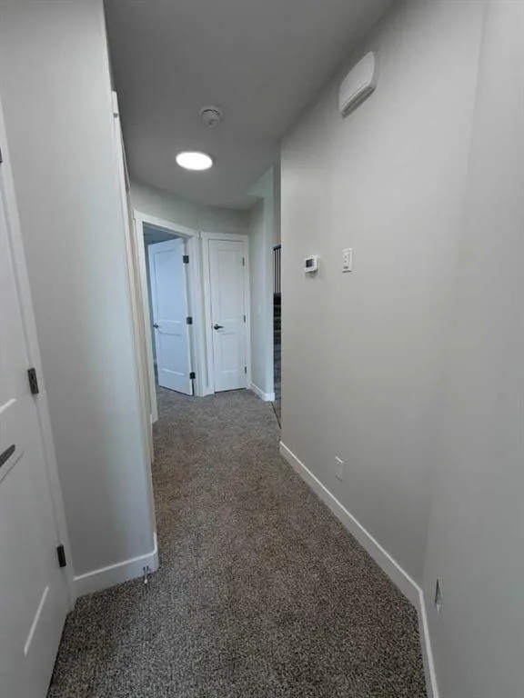 25 Thatcher Avenue