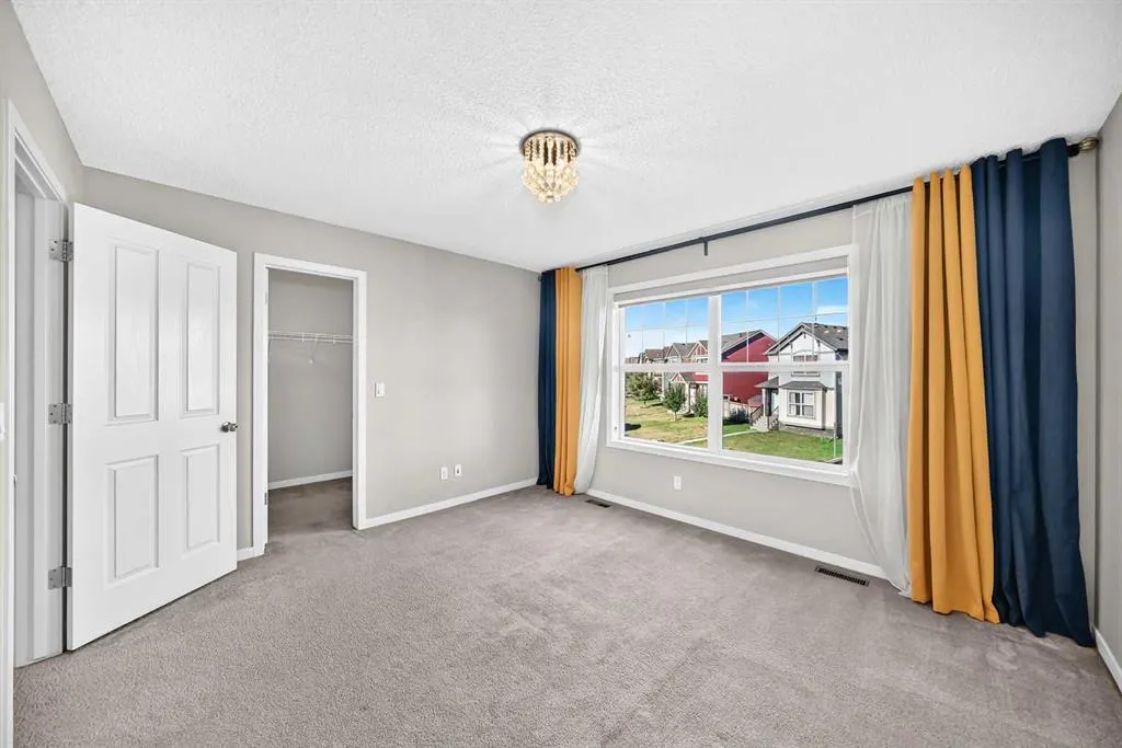 256 Autumn Green SE