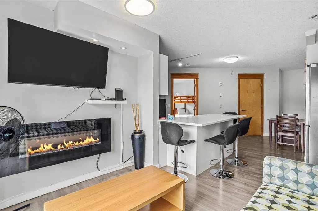 160 Kananaskis Way #401