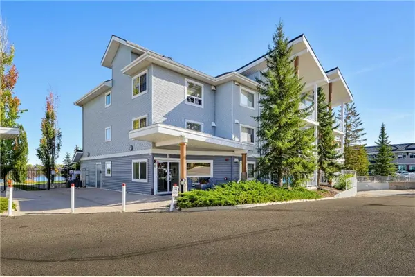 380 Marina Drive