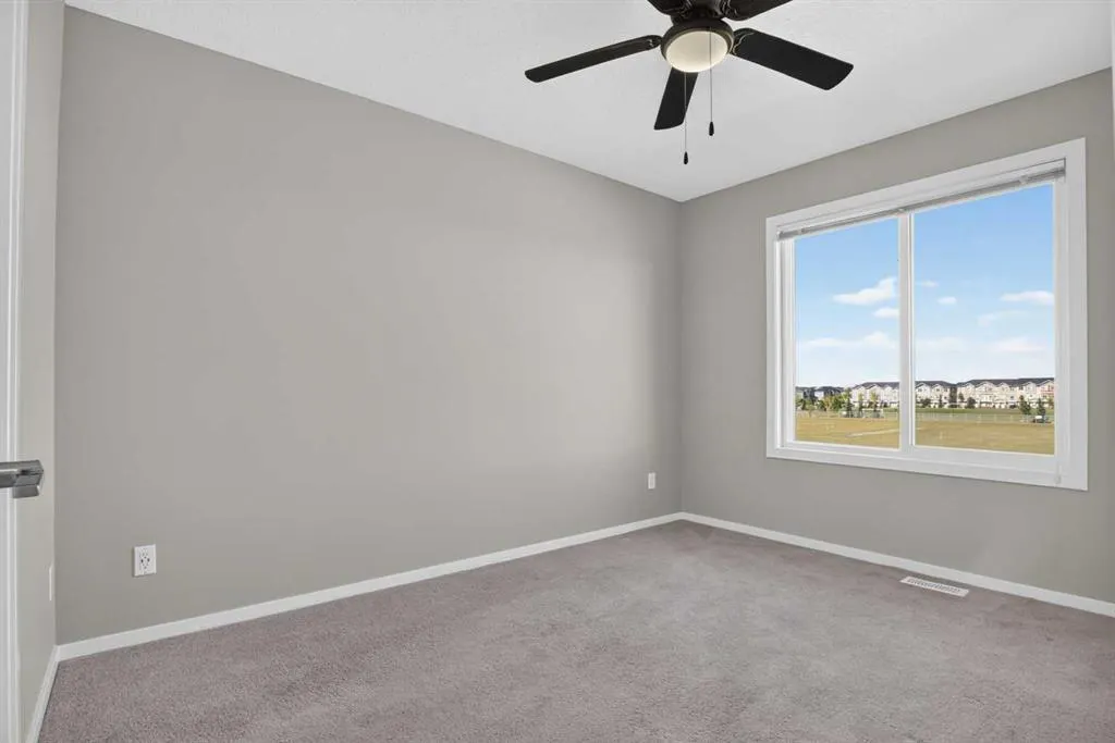 315 Redstone Walk NE #203