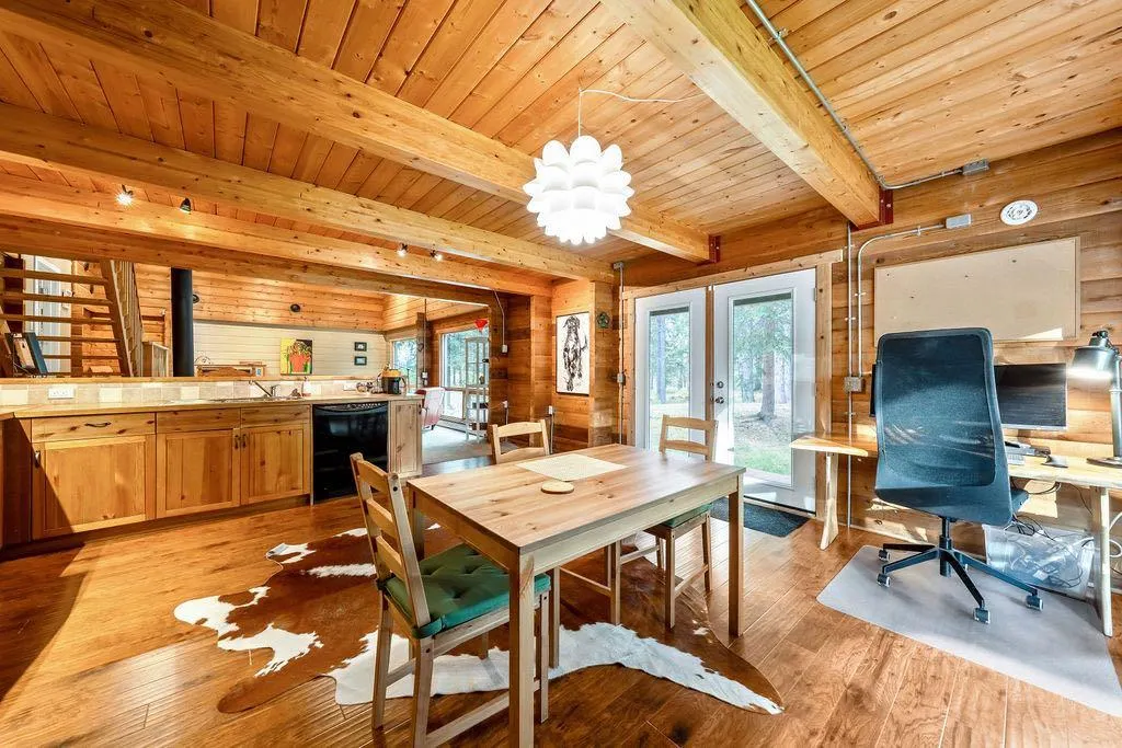 44 Elk Valley Grove