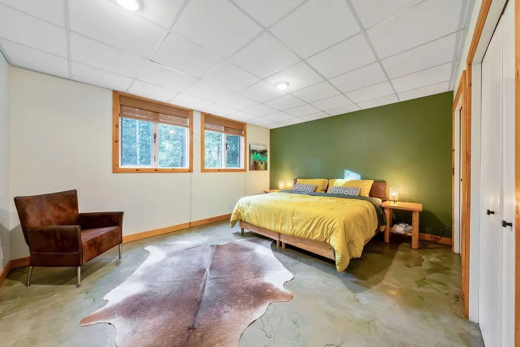 44 Elk Valley Grove