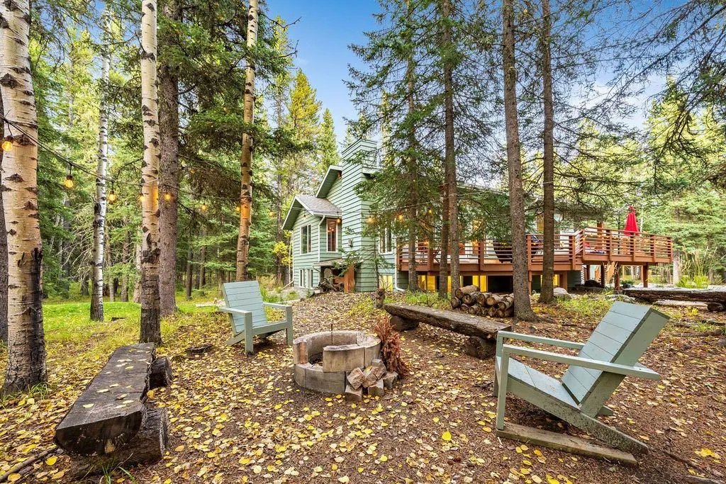 44 Elk Valley Grove