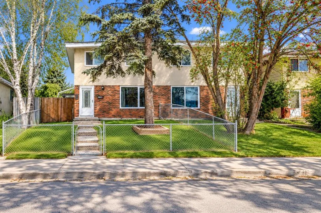 3131 Dover Crescent SE