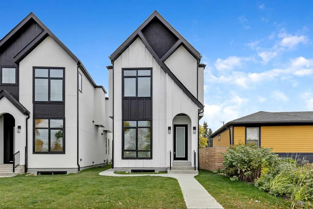 1906 5 Street NE