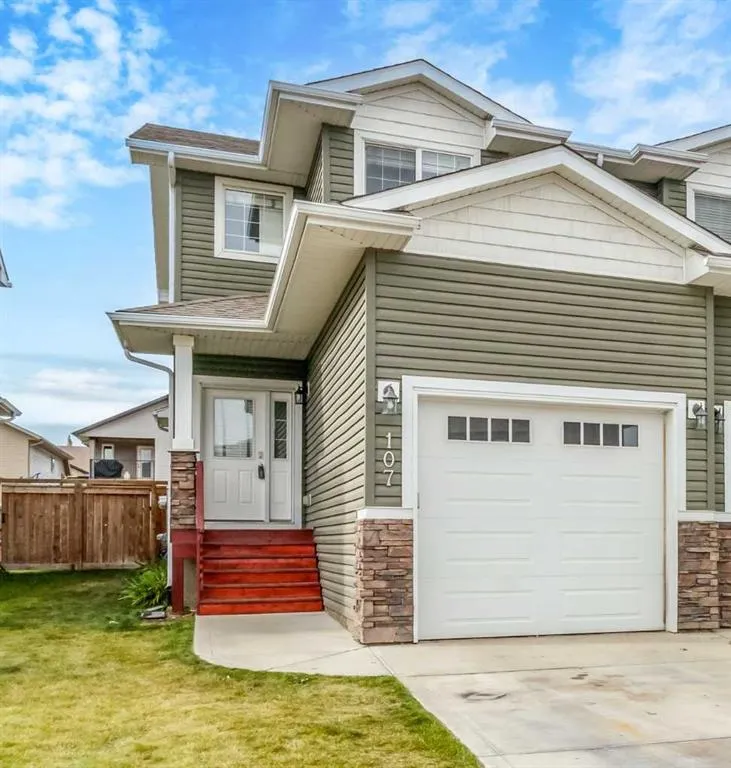 107 Henderson Crescent