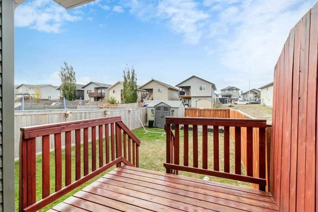 107 Henderson Crescent
