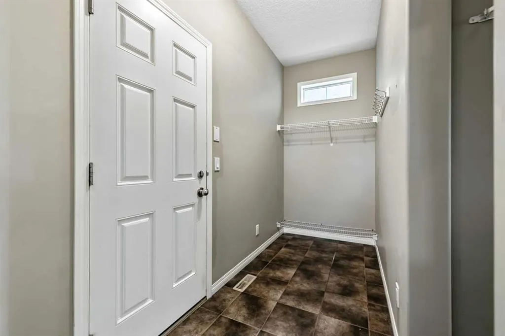 29 Mahogany View SE