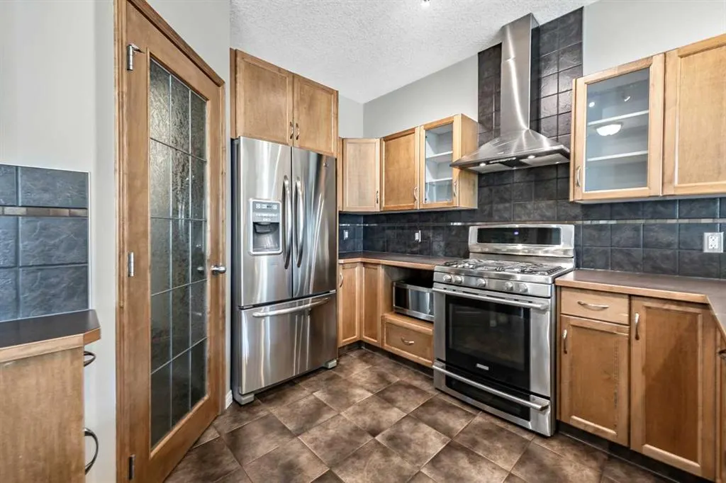 29 Mahogany View SE