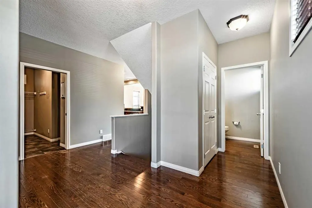 29 Mahogany View SE