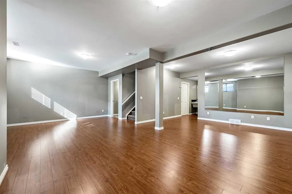 29 Mahogany View SE