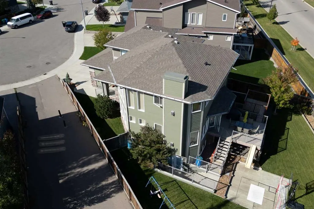555 Devonia Road W