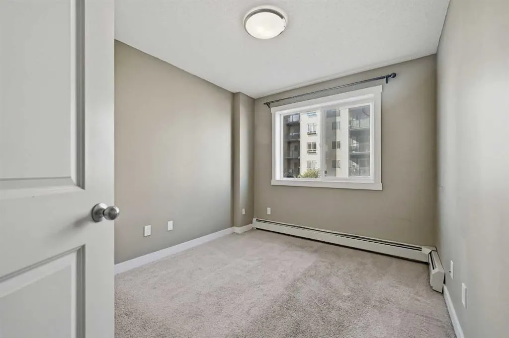 10 Kincora Glen Park NW #504