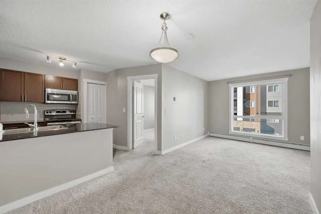10 Kincora Glen Park NW #504