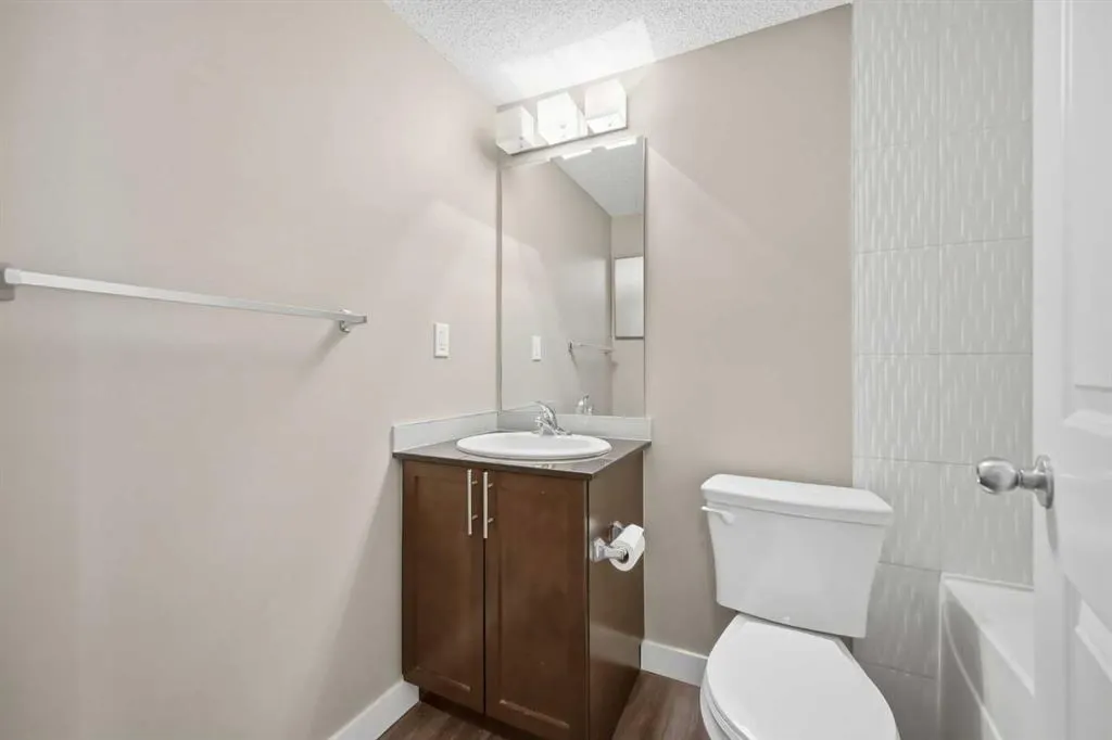 10 Kincora Glen Park NW #504