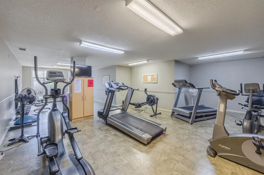 15 Everstone Drive SW #237