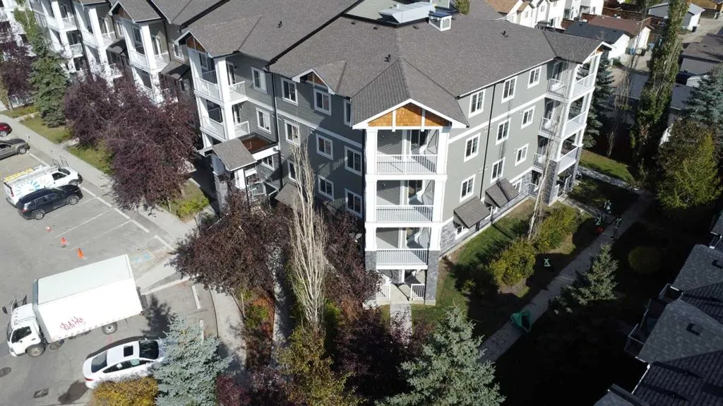 115 Prestwick Villas SE #1112
