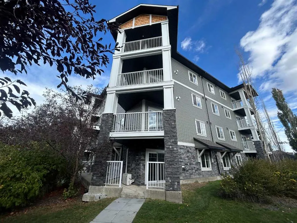 115 Prestwick Villas SE #1112