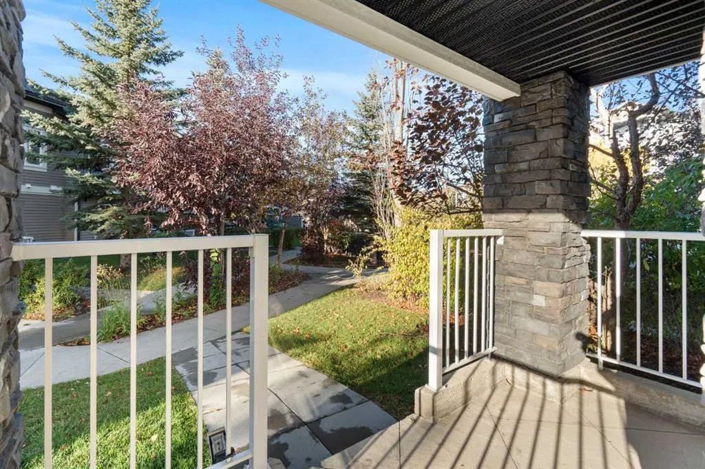115 Prestwick Villas SE #1112