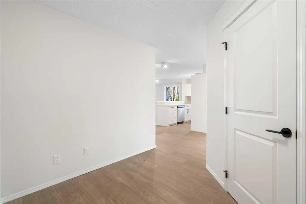 115 Prestwick Villas SE #1112