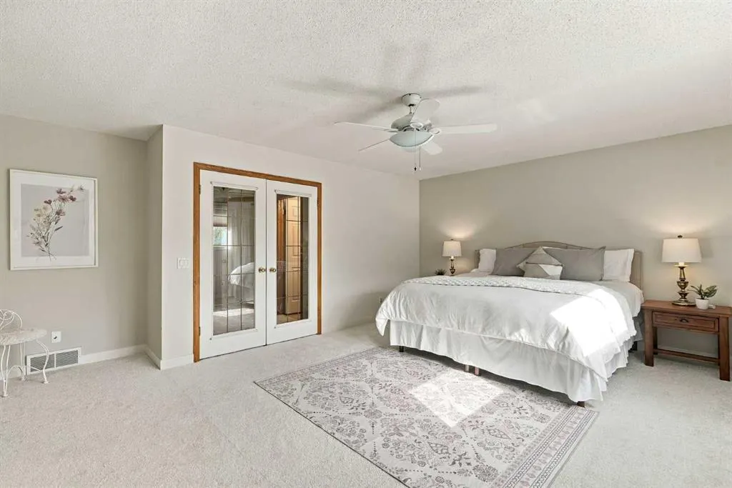 21 Mt Robson Close SE