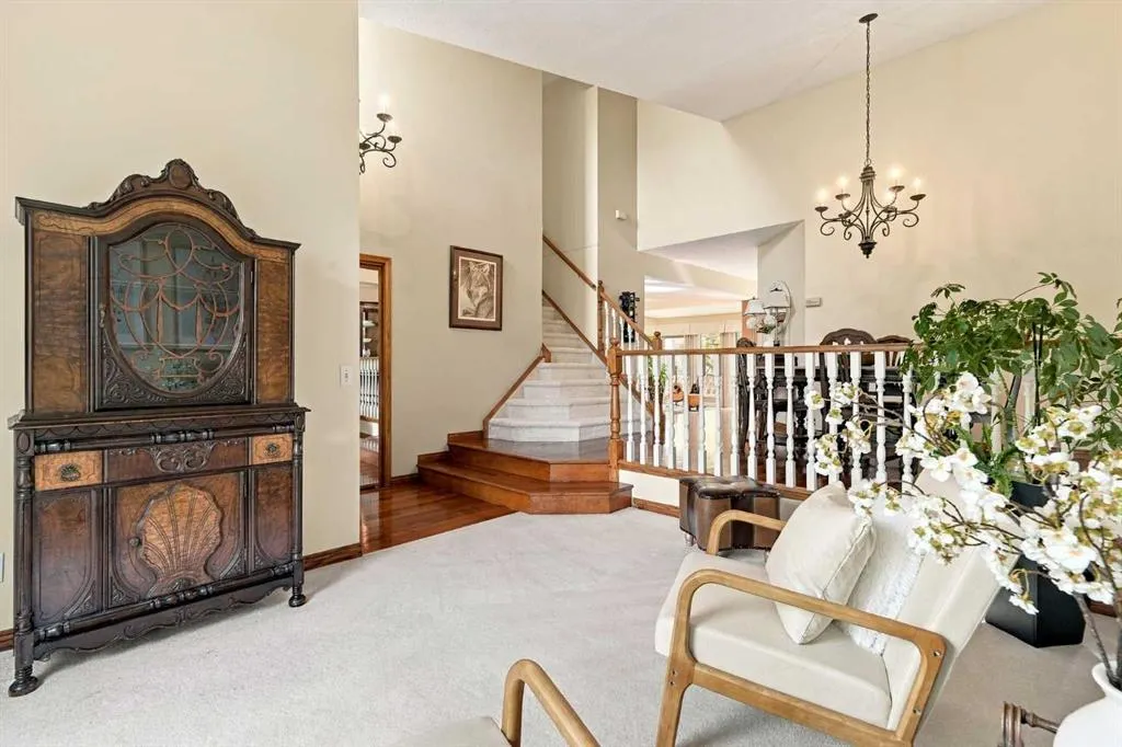 21 Mt Robson Close SE