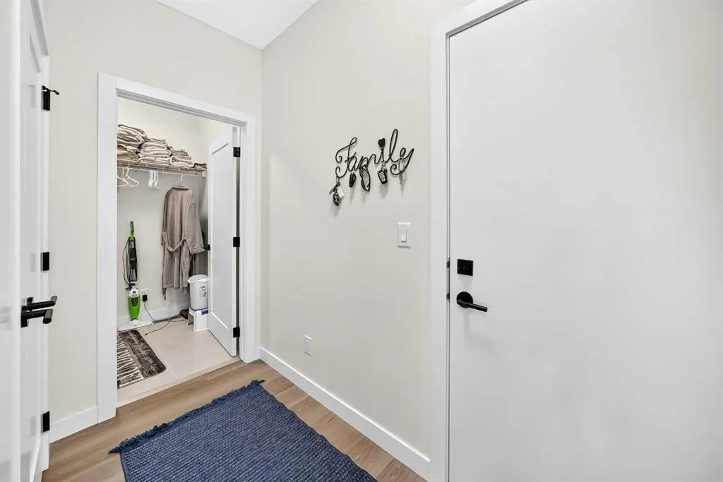 15 Coopersfield Link SW #2000