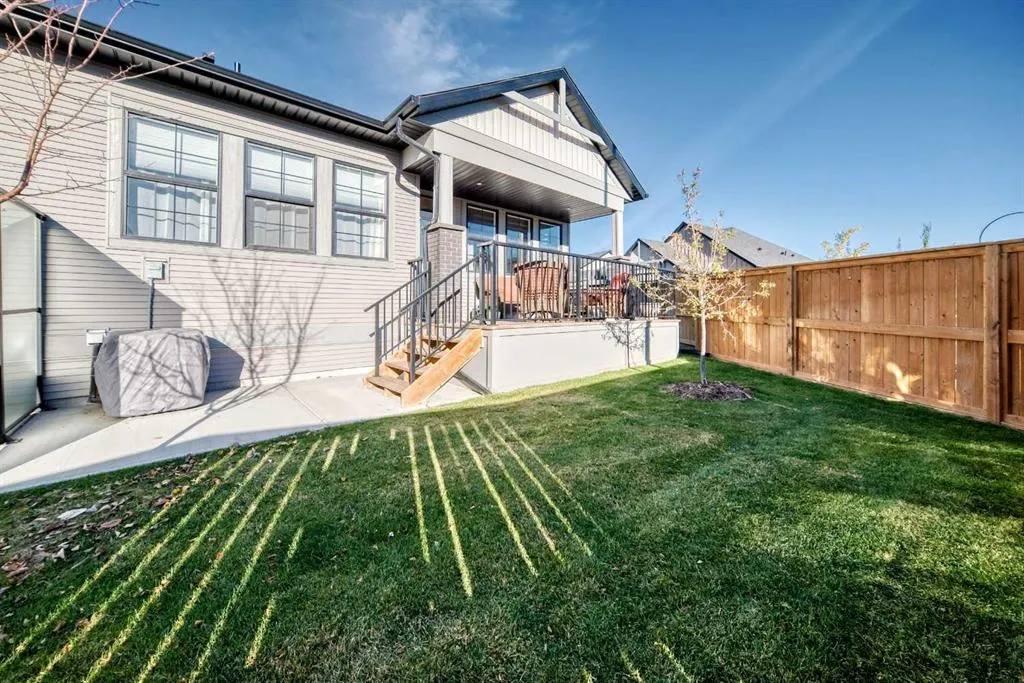 15 Coopersfield Link SW #2000