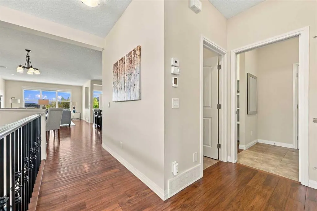 14 Ridge View Place