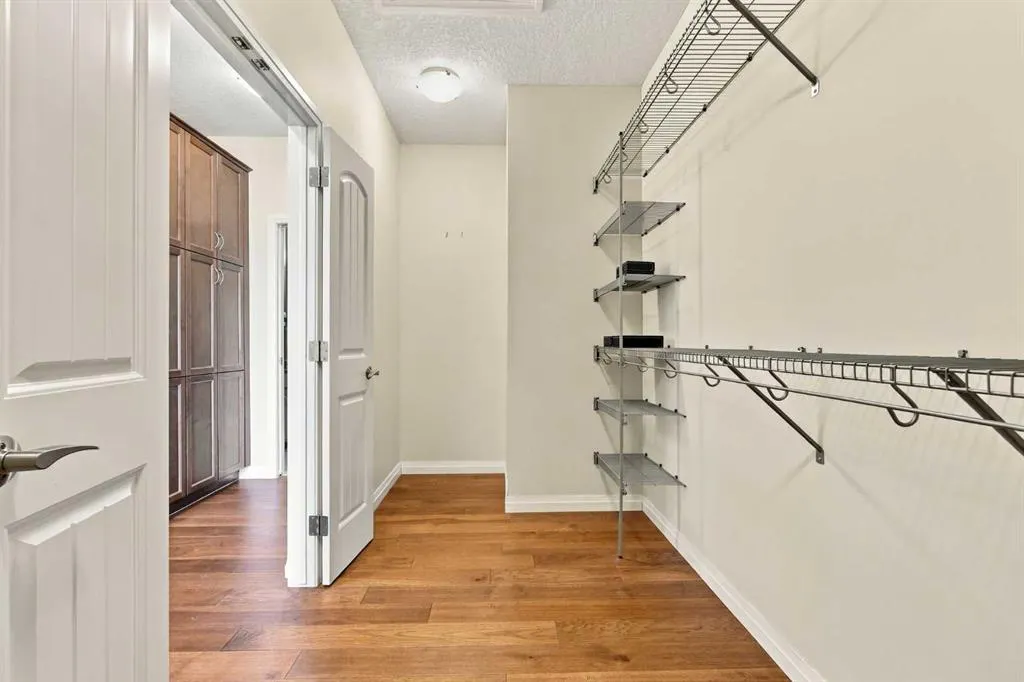 14 Ridge View Place