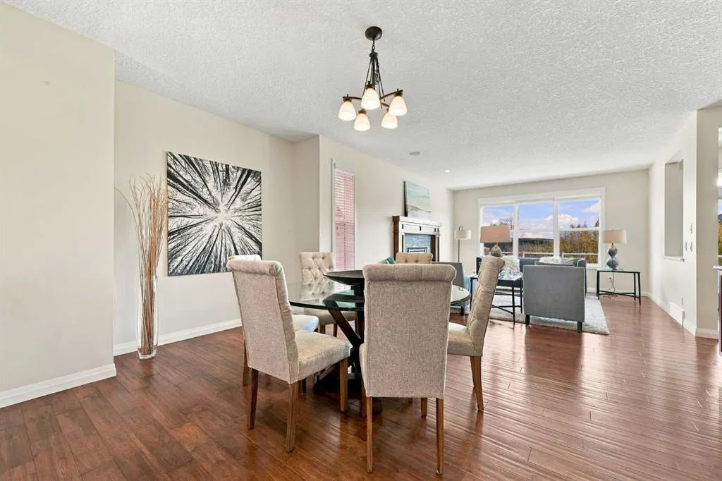 14 Ridge View Place