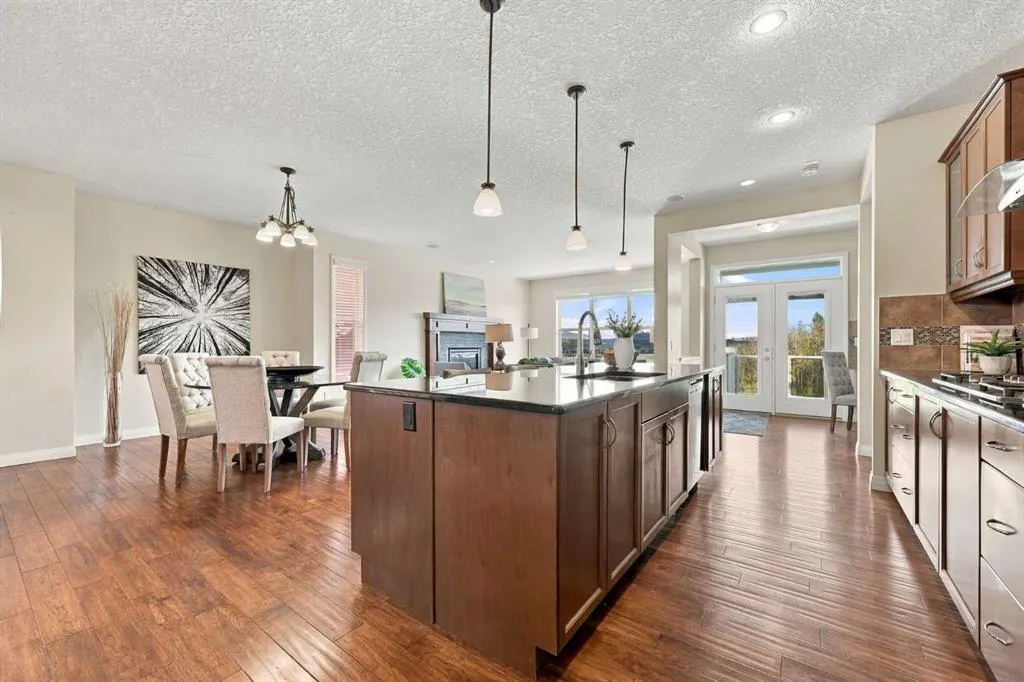 14 Ridge View Place