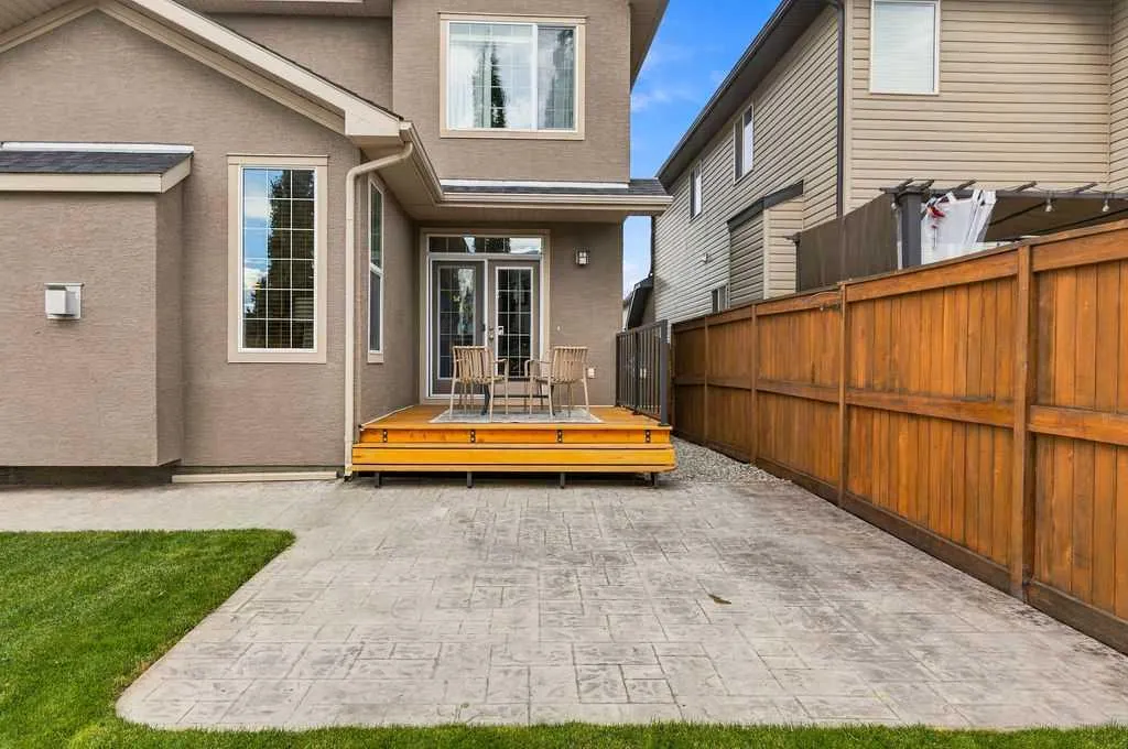 13 Cranford Gardens SE
