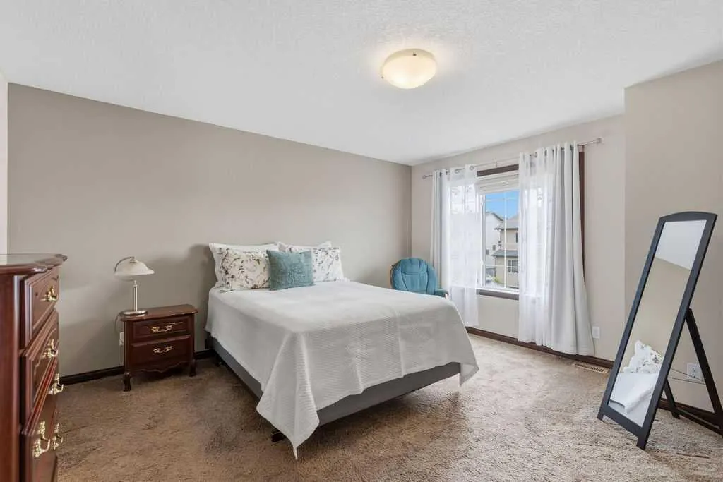 13 Cranford Gardens SE