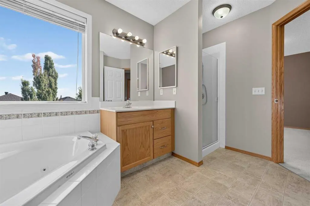 49 Coville Bay NE