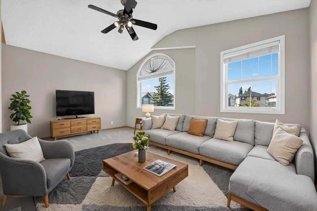 49 Coville Bay NE