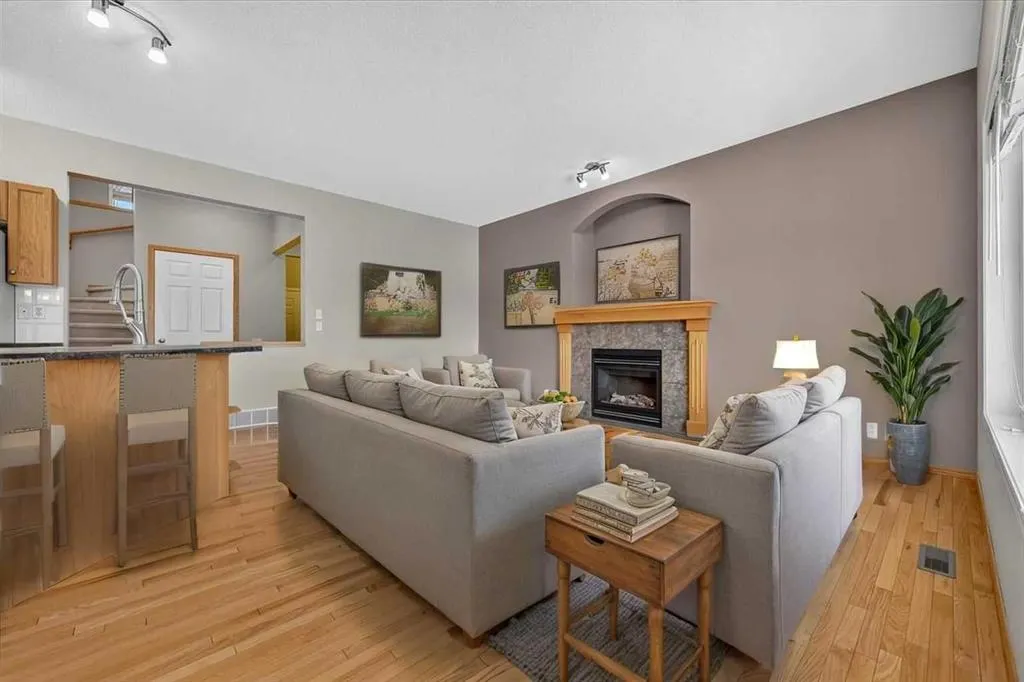 49 Coville Bay NE
