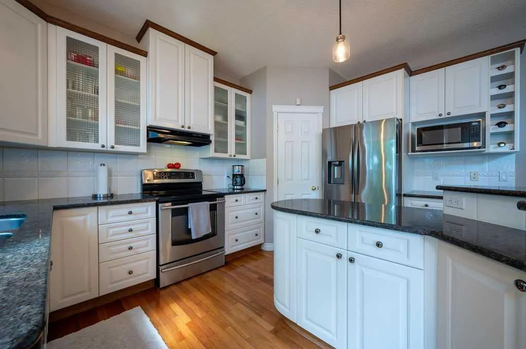 13 Cranston Drive SE