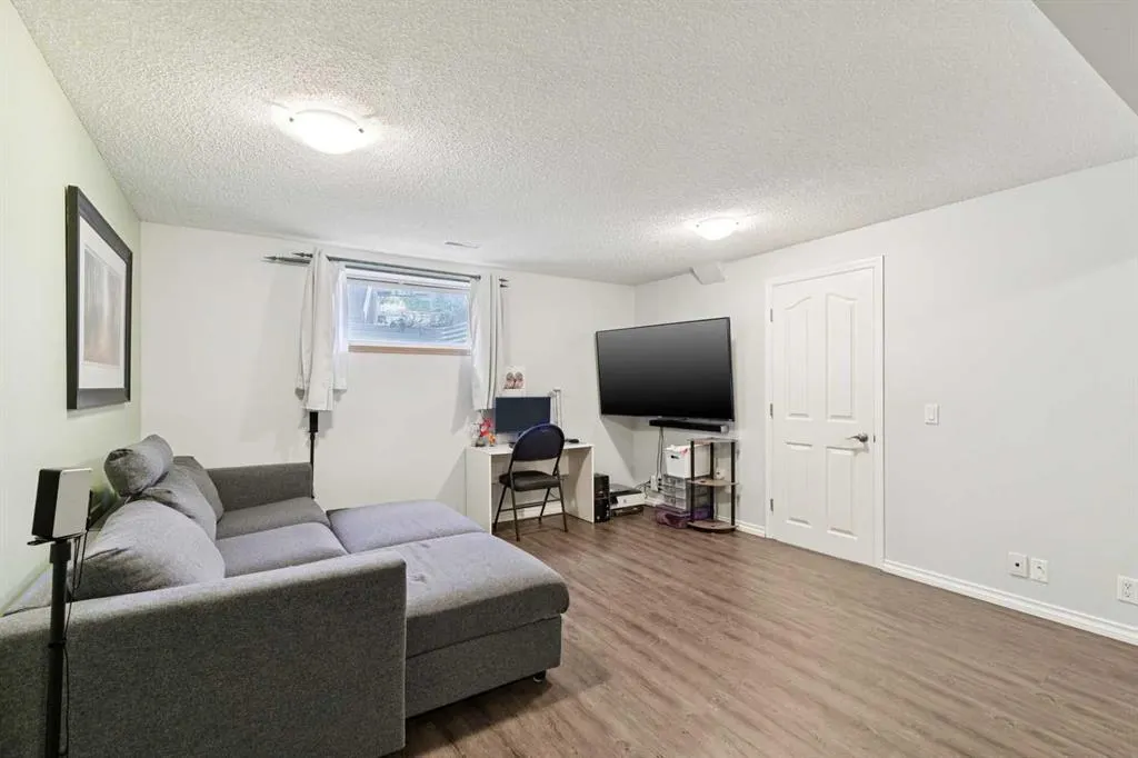 118 Citadel Crest Park NW