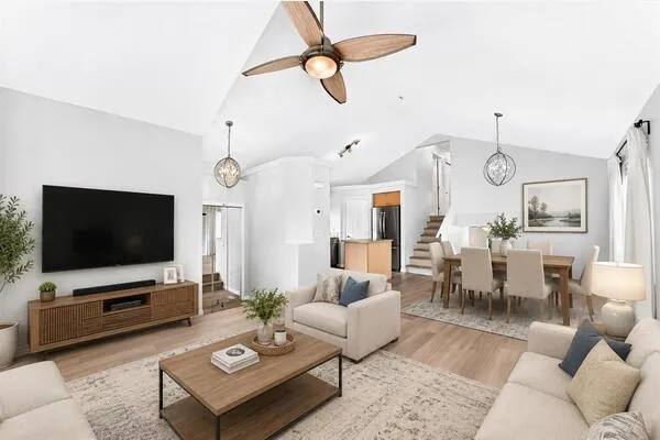 352 Copperfield Gardens SE
