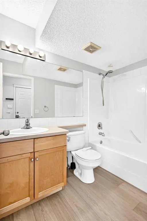 352 Copperfield Gardens SE