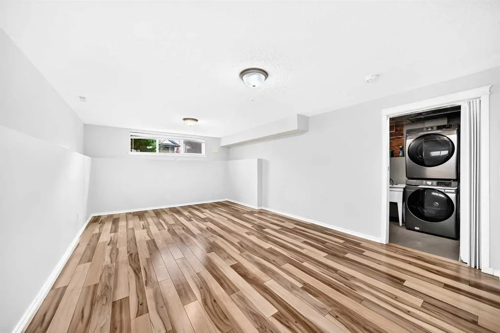 352 Copperfield Gardens SE