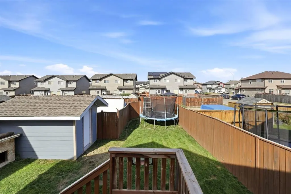 52 Castella Crescent