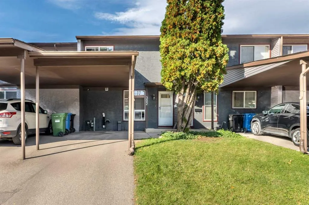 9930 Bonaventure Drive SE #302