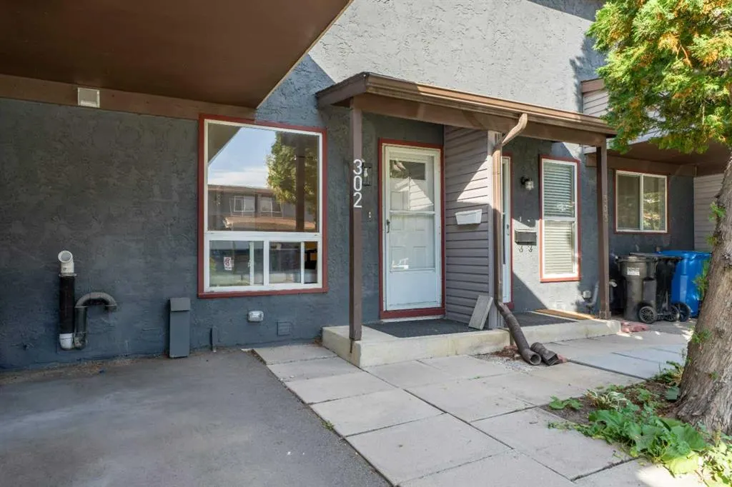 9930 Bonaventure Drive SE #302