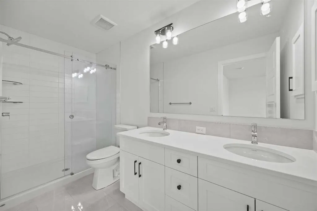 160 Snowberry Common SE