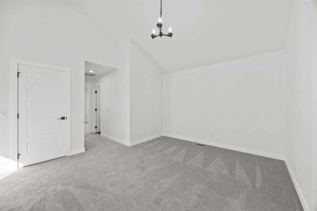 160 Snowberry Common SE