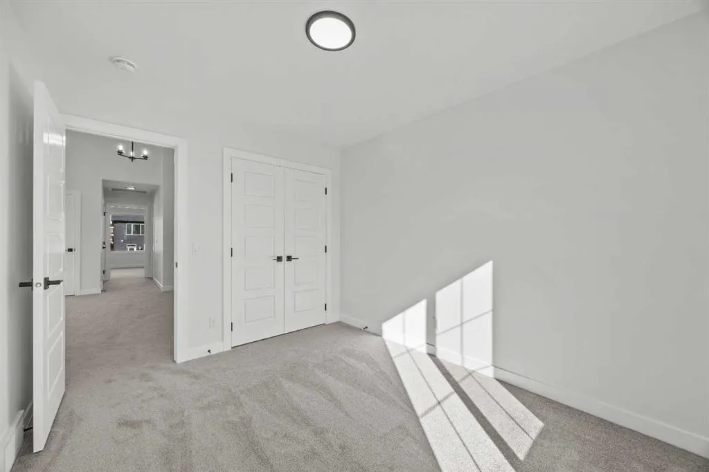 160 Snowberry Common SE